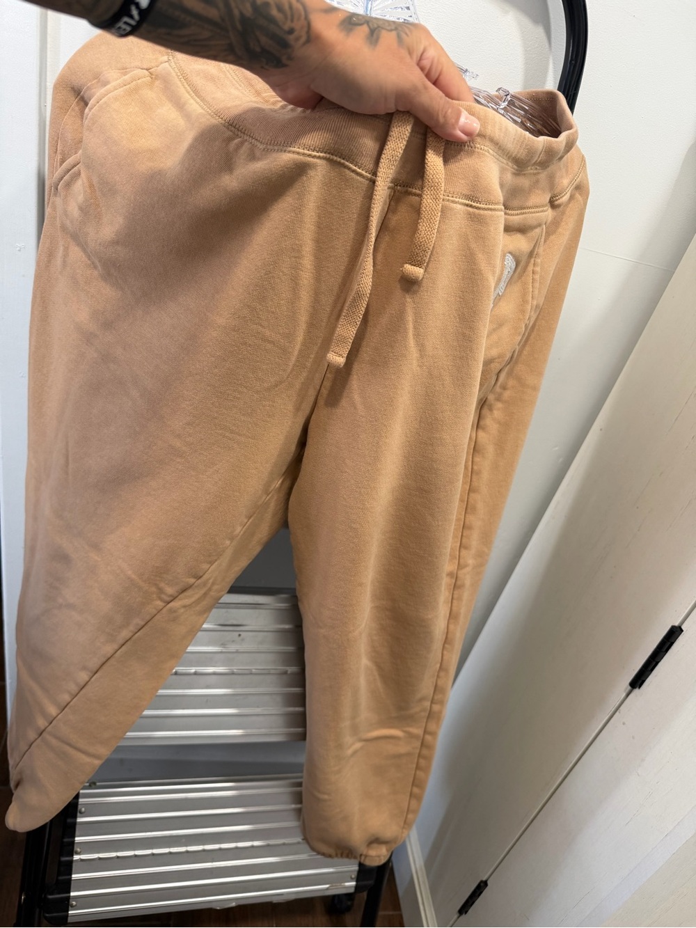 GAP women Camel Drawstring Joggers